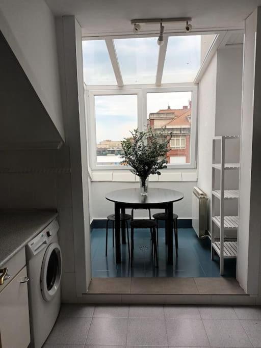 Atico Luminoso Con Terraza Lejlighed Santander Eksteriør billede